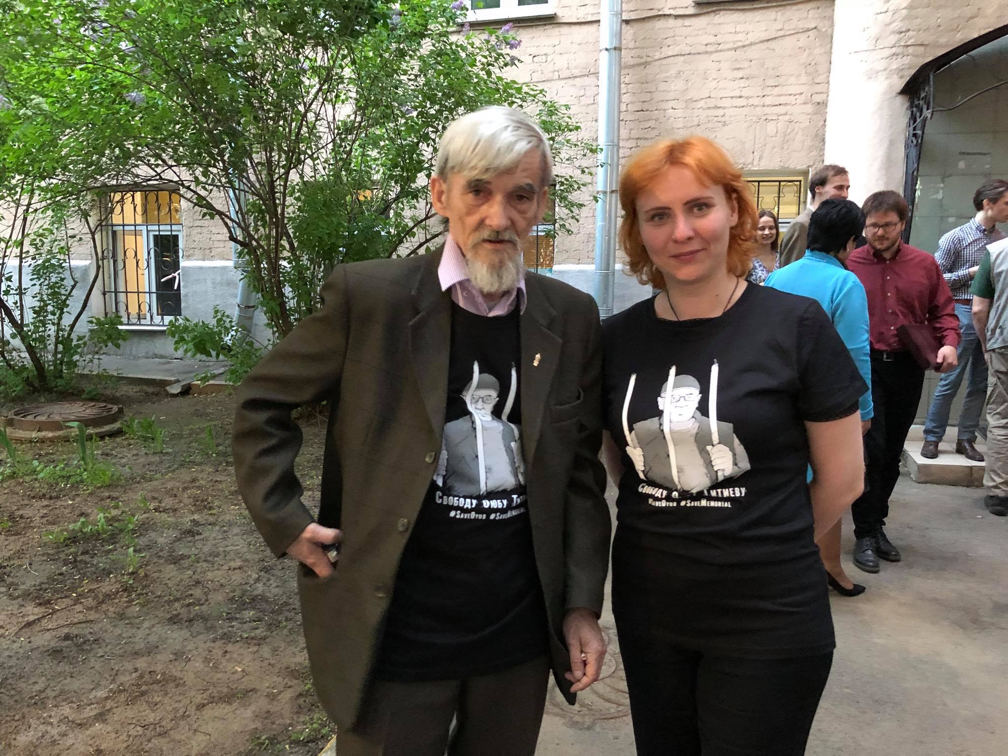Dmitriev in Titiyev teeshirt after MHG award